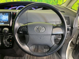 【純正革巻きステアリング】上質な革を使用することで、手にしっかり馴染みとても運転しやすいハンドルです♪