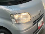 品質へのこだわり!フロアマットやシートなど車内をキレイに清掃し、ニオイや汚れなどを徹底的にクリーニングしてもらっております。室内はピカピカです☆