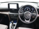 運転席廻りです。