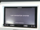 【ナビゲーション】目的地までしっかり案内してくれる使いやすいナビ。Bluetooth接続すればお持ちのスマホやMP3プレイヤーの音楽を再生可能!毎日の運転がさらに楽しくなります!!