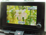 ディスプレイオーディオを装備。スマホとクルマをつなぐことで、これまでのナビに加えて、いろんなサービスが楽しめます。