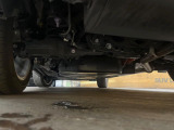 お車を安心してお乗りいただく為には、足回りの定期点検が欠かせません。サービスサポート(有償保証)では無料点検もご提供しており、安心のカーライフをお過ごしいただけるサポート体制が整っています。