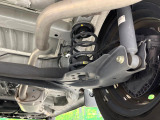 お車を安心してお乗りいただく為には、足回りの定期点検が欠かせません。サービスサポート(有償保証)では無料点検もご提供しており、安心のカーライフをお過ごしいただけるサポート体制が整っています。