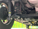 お車を安心してお乗りいただく為には、足回りの定期点検が欠かせません。サービスサポート(有償保証)では無料点検もご提供しており、安心のカーライフをお過ごしいただけるサポート体制が整っています。