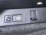 AC100V、1500Wのコンセントを車内に設置。アウトドアや駐車場で野外のコンセントとして利用できます。また、停電などの非常時にも使える便利な機能です!