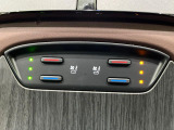 【シートベンチレーション】夏場は涼しい風でお尻や背中の熱やムレを防ぎ、冬はエアコンよりも早く温まってポカポカに!季節を問わず快適に過ごせます。