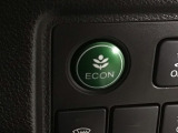 ★ECONスイッチ★ エコドライブを加速しよう!スイッチをONにすると、運転の仕方によるロスを抑え込み燃費をよくするようクルマが頑張ります(*^ー^*)燃費向上にチャレンジ♪