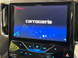 【10インチナビゲーション】目的地までしっかり案内してくれる使いやすいナビ。Bluetooth接続すればお持ちのスマホやMP3プレイヤーの音楽を再生可能!毎日の運転がさらに楽しくなります!!