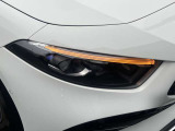 メルセデス・ベンツ[認定中古車]は、メルセデス・ベンツ日本株式会社が認定する中古車保証制度が適用される中古車です。これは正規販売店のみの特典です。TEL042-338-1133