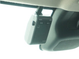 ◆ドライブレコーダー◆映像・音声などを記録する自動車用の装置です。 もしもの事故の際の記録はもちろん、旅行の際の思い出としてドライブの映像を楽しむことができます。