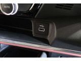 スマートフォンなどの音楽再生が可能なUSB接続ジャック装備車両です♪♪♪