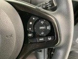 【アダプティブ・クルーズ・コントロール】予め設定した車速内でクルマが自動的に加減速。 前走車との適切な車間距離を維持しながら追従走行し、高速道路でのドライバーの疲労を軽減してくれる嬉しい機能付♪