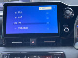 フルセグTV☆DVD再生☆メーカー装着ナビで知らない街もスムーズに行くことができます。