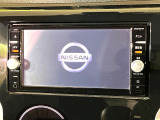 【メーカー純正ナビ】インテリアに溶け込むスタイリッシュな「専用設計」メーカーナビを装備♪視認性や操作性など基本性能にも優れ、より上質なカーライフをお楽しみいただけます。