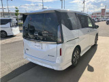 セレナ 1.4 e-POWER ハイウェイスターV 