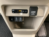【USBポート】USBポートも装備されています、スマートフォンの充電やオーディオに連携も可能です、今や欠かせない装備の一つです!