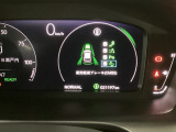 ホンダが推し進める総合先進安全装備のセンシング搭載! 衝突や斜線はみだしなどの危険が予測される時、センサーが警告。ヒューマンエラーを高度先進技術が補完してくれます。