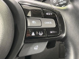 【アダプティブクルーズコントロール】高速道路での長距離走行が楽に!!自動で速度を保つクルーズコントロールが、衝突軽減システムと連携し、前方の車両を感知して車間を保つように速度調節してくれます!!