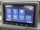 ナビ機能だけでなく、フルセグ、Bluetoothなどのオーディオ機能がついています!
