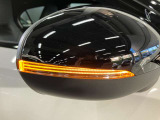 納車前整備も大きなポイントです。メルセデス・ベンツの定める厳しい基準をクリアしたお車のみご案内しております。さらにご安心して頂けるように納車整備はメーカー規定に基づき自社工場にて入念に行っております。