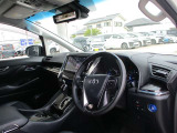 ヴェルファイア ハイブリッド 2.5 ZR E-Four 4WD 