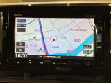 アップルカープレイ対応ギャザズナビ搭載です。知らない道も安心ですね!