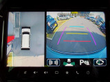 ナビの画面は俯瞰して見通せる全方位モニターを兼☆