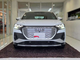 Q4 e-tron 40 Sライン 