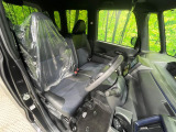 運転席シート廻りは使用感も少なく、良好な状態となっています。丁寧に使われていたことがよくわかりますね。
