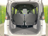 普段のお買い物や通勤、送迎等に十分な荷室スペースを確保しております。セカンドシートを倒すと、大きな荷物の積載も可能です♪
