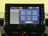 【純正9インチディスプレイオーディオ+ナビ】ナビ機能を搭載した、大画面で高い視認性を誇るディスプレイオーディオ。AppleCarPlay、AndroidAutoにも対応。