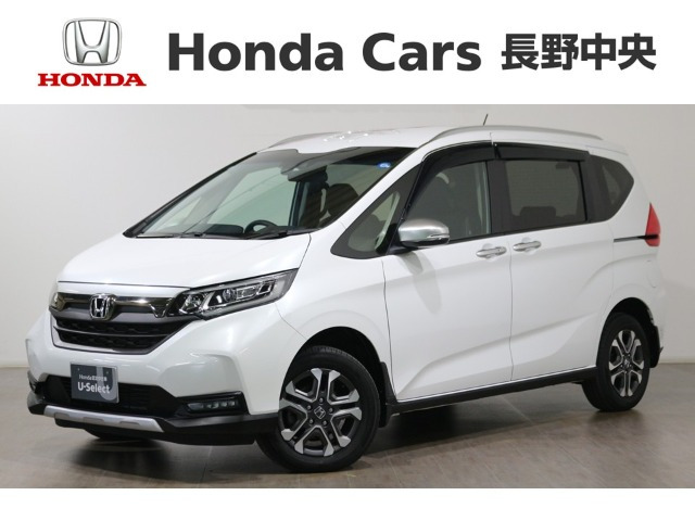 フリード+  1.5 クロスター 4WD