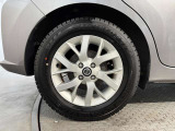 タイヤサイズは185/65R15です♪