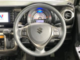 【純正革巻きステアリング】上質な革を使用することで、手にしっかり馴染みとても運転しやすいハンドルです♪