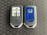 ★スマートキー★ キーを携帯しているだけでカギの開け閉めからエンジン始動までできるスマートキー!キーを取り出す必要がないので楽チンです