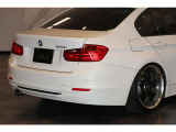 BMW 328i 入庫しました!TEIN車高調 ACシュニッツァーフロントスポイラー ナビ TV バックカメラ ETC スマートキー レザーシート 装備充実です!お気軽にお問い合わせください!