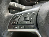 ステアリングスイッチ 手元でオーディオ操作やメーター内の車両設定を行えます!