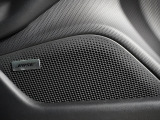 BOSE? サラウンド サウンド システム装備車でございます
