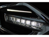 LEDフォグランプが足元を明るく照らします。