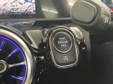 加速性能、ブレーキ性能、乗り心地、デザイン、全てにおいてご満足頂ける乗用車です!!