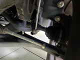 お車を安心してお乗りいただく為には、足回りの定期点検が欠かせません。サービスサポート(有償保証)では無料点検もご提供しており、安心のカーライフをお過ごしいただけるサポート体制が整っています。
