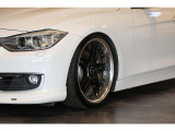 BMW 328i 入庫しました!TEIN車高調 ACシュニッツァーフロントスポイラー ナビ TV バックカメラ ETC スマートキー レザーシート 装備充実です!お気軽にお問い合わせください!