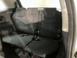 当社では展示前にハンドル、ドアノブ、シフトノブなど内装表面を強力除菌しております。二酸化塩素の協力な酸化分解作用を利用したシステムです。