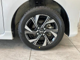 納車後のアフターフォローも安心です!当社ではお客様のご要望に合わせて、おクルマの点検・車検のご案内や調子伺いを、メール・コールセンター・担当スタッフによりさせていただいております!