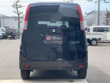 自社工場も敷地内にありますので、オイル交換などお車のアフターサービスもお任せください!