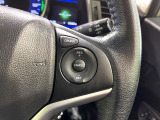 【クルーズコントロール】高速道路もラクラク走行。アクセルを離しても一定速度で走行ができ、長距離運転時の負担を軽減!加速・減速も簡単なスイッチ操作で調整できます。