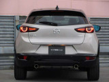 CX-3が本来持っている先鋭さを研ぎ澄ませながら、より魂動デザインを深化。上質さを磨き上げ、クオリティを追求したデザインを実現しました。