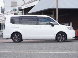 電車でお越しのお客様にはお迎えサービスがございます。最寄の駅への送迎をしておりますのでお気軽にお声掛けください。JR津田駅または京阪郡津駅が最寄り駅です。