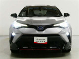 ご来店時には、予めご連絡ください。こちらの中古車をお取り置きいたしまして、スタッフが個別に誠心誠意対応させていただきます。