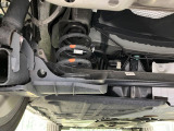 お車を安心してお乗りいただく為には、足回りの定期点検が欠かせません。サービスサポート(有償保証)では無料点検もご提供しており、安心のカーライフをお過ごしいただけるサポート体制が整っています。